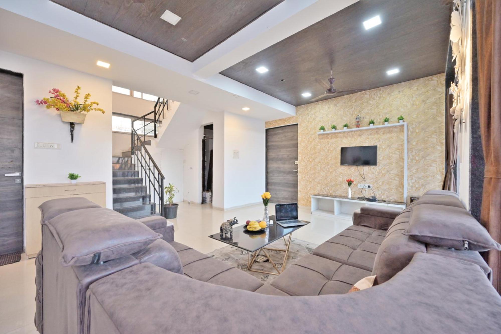 לונבלה Ll Empyrean Stay Ll 4Bhk Ll Ac Ll Pool Ll Mystical Stone Villa Ll מראה חיצוני תמונה