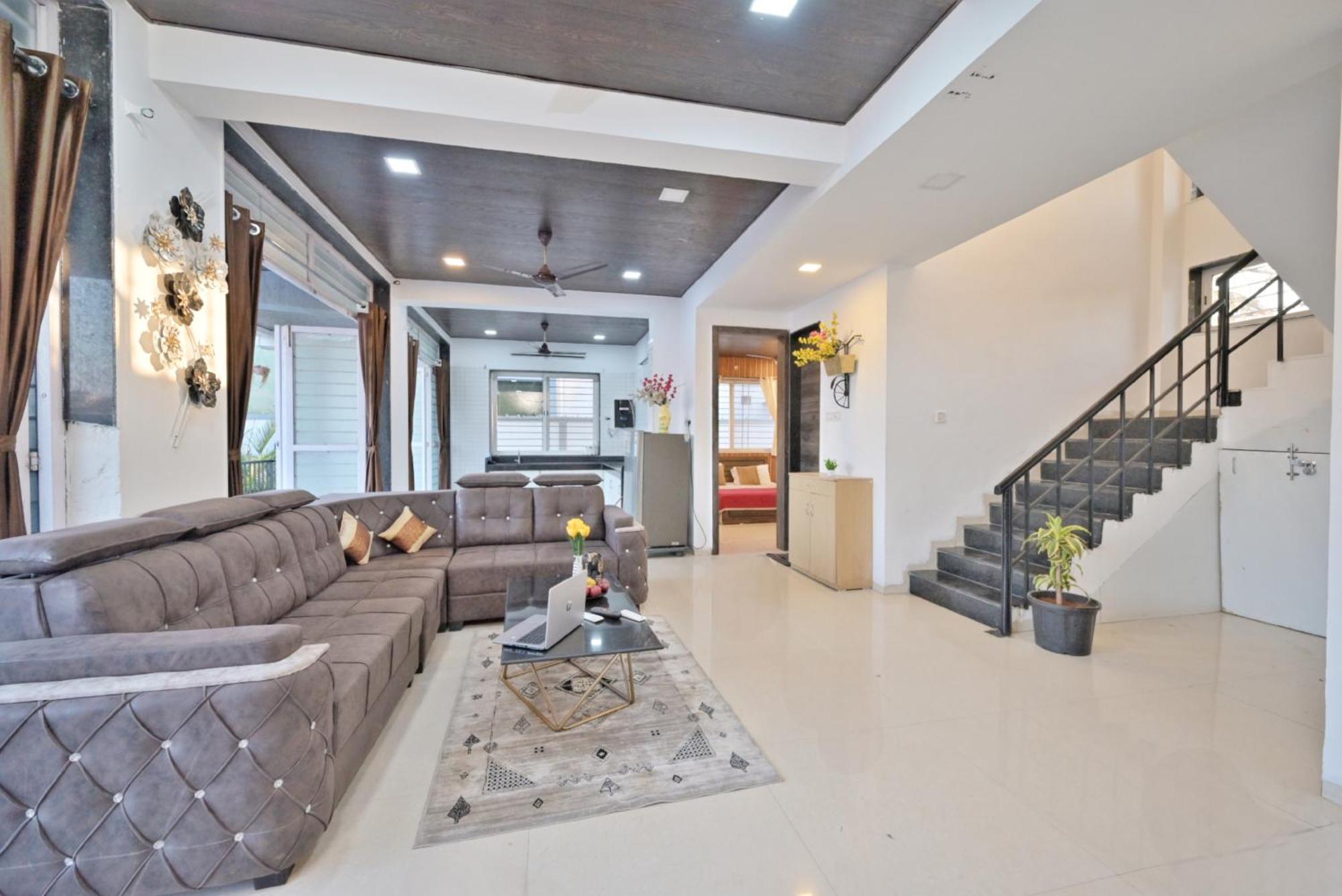 לונבלה Ll Empyrean Stay Ll 4Bhk Ll Ac Ll Pool Ll Mystical Stone Villa Ll מראה חיצוני תמונה
