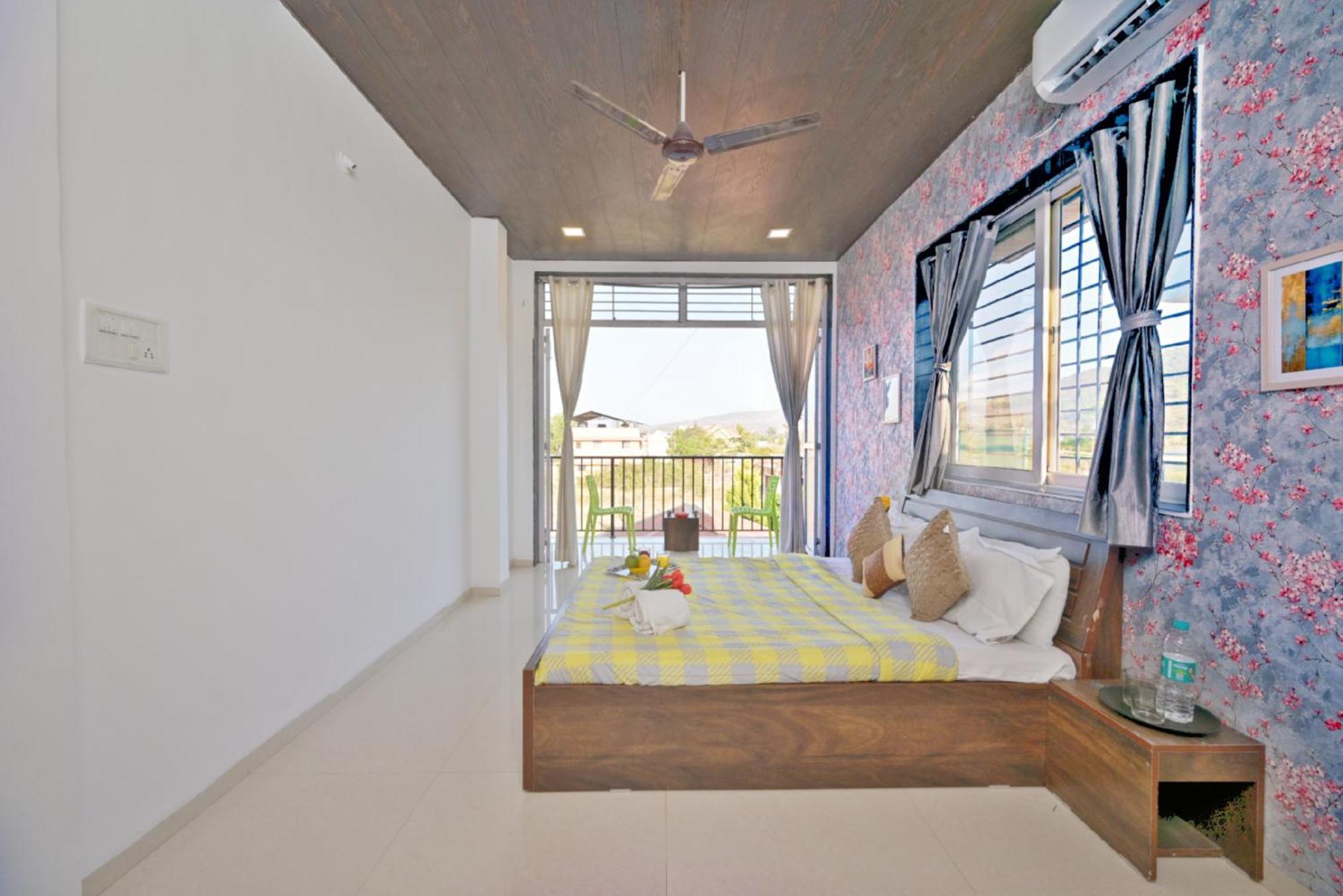לונבלה Ll Empyrean Stay Ll 4Bhk Ll Ac Ll Pool Ll Mystical Stone Villa Ll מראה חיצוני תמונה