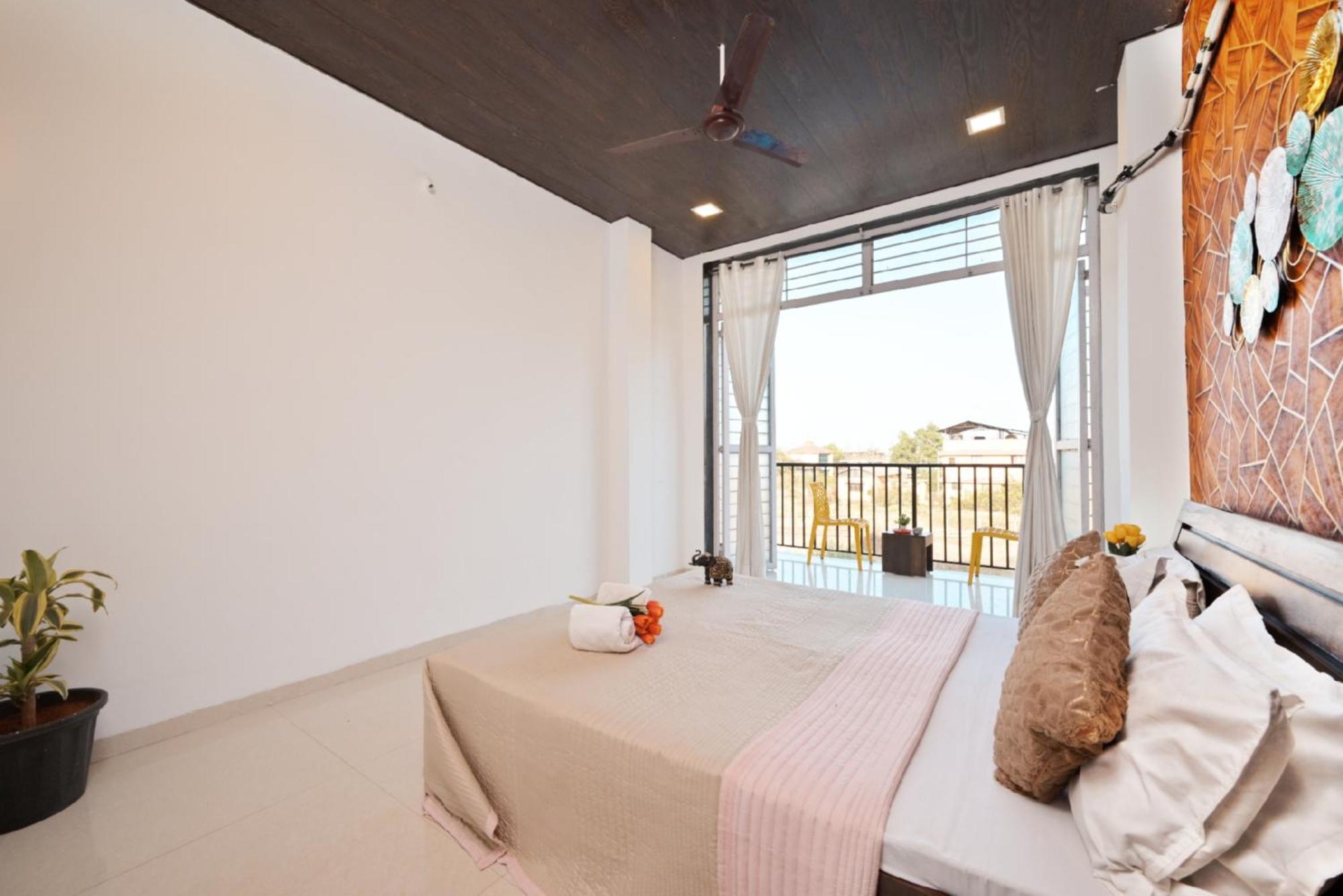 לונבלה Ll Empyrean Stay Ll 4Bhk Ll Ac Ll Pool Ll Mystical Stone Villa Ll מראה חיצוני תמונה