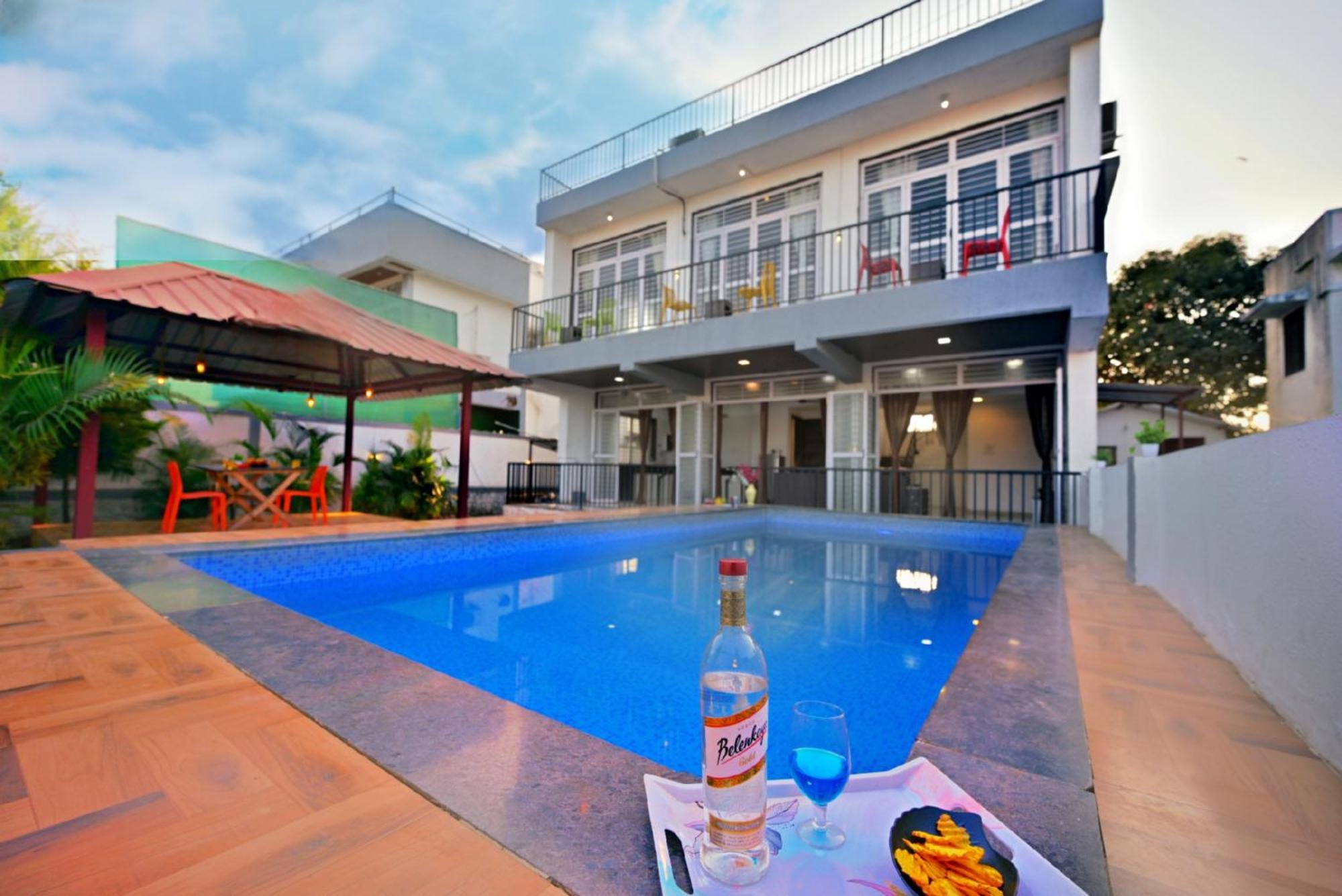 לונבלה Ll Empyrean Stay Ll 4Bhk Ll Ac Ll Pool Ll Mystical Stone Villa Ll מראה חיצוני תמונה